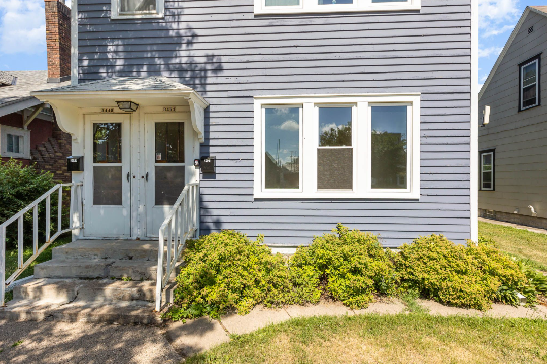 3449 Snelling Avenue