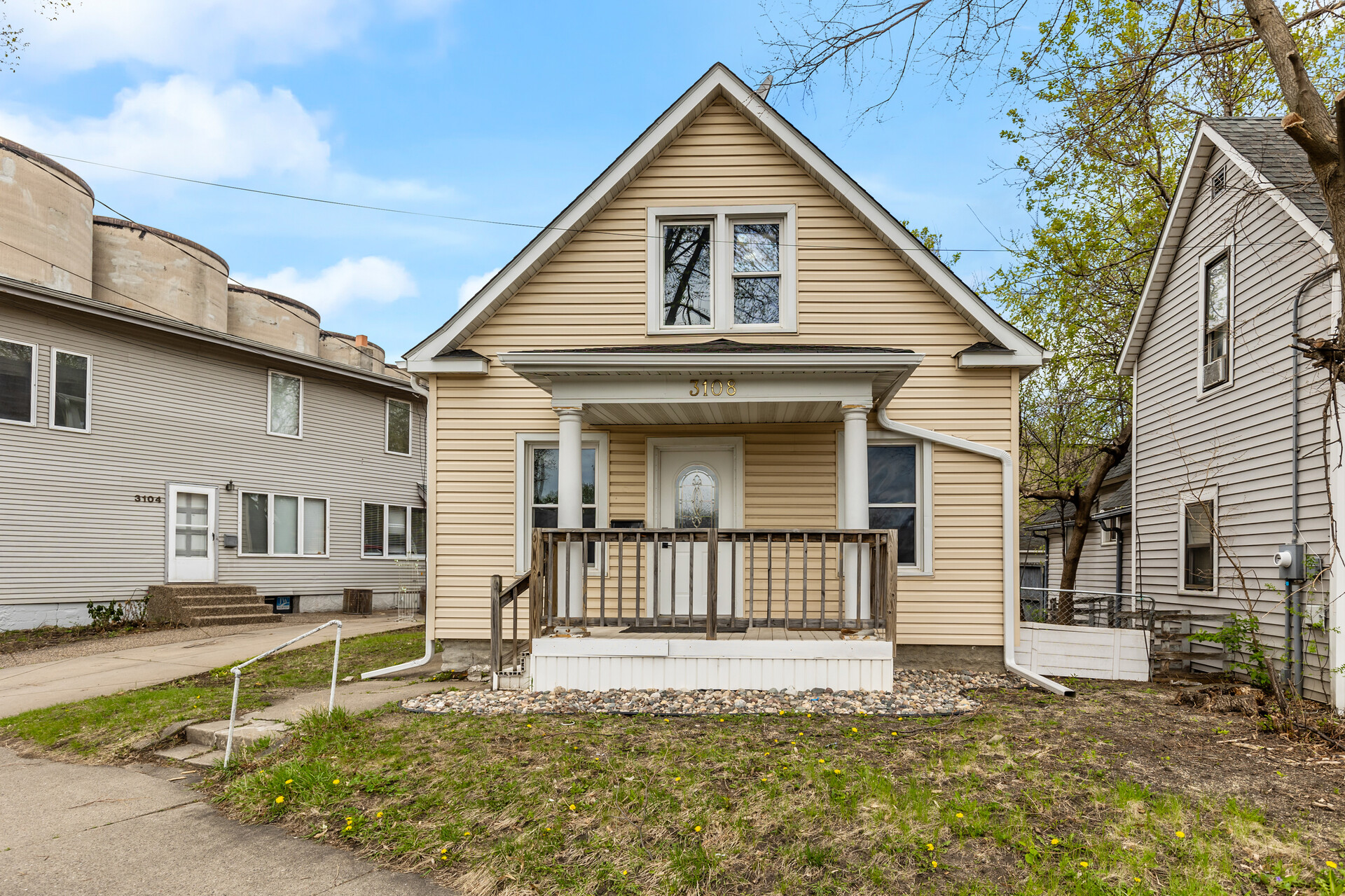 3108 East 37th Street