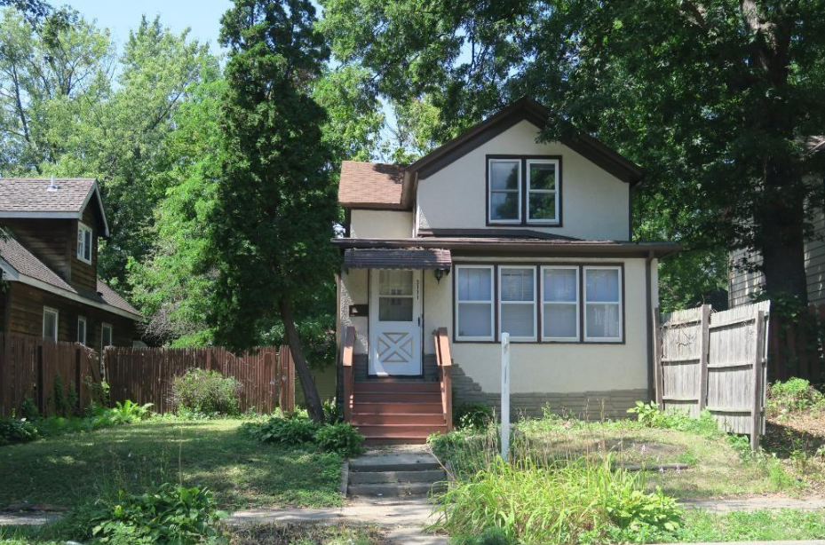 3111 Russell Avenue North