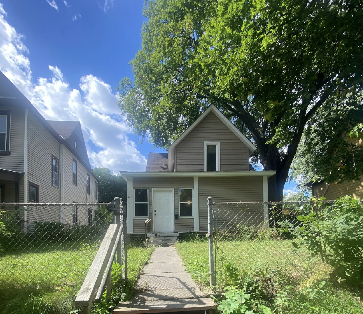 Property thumbnail image