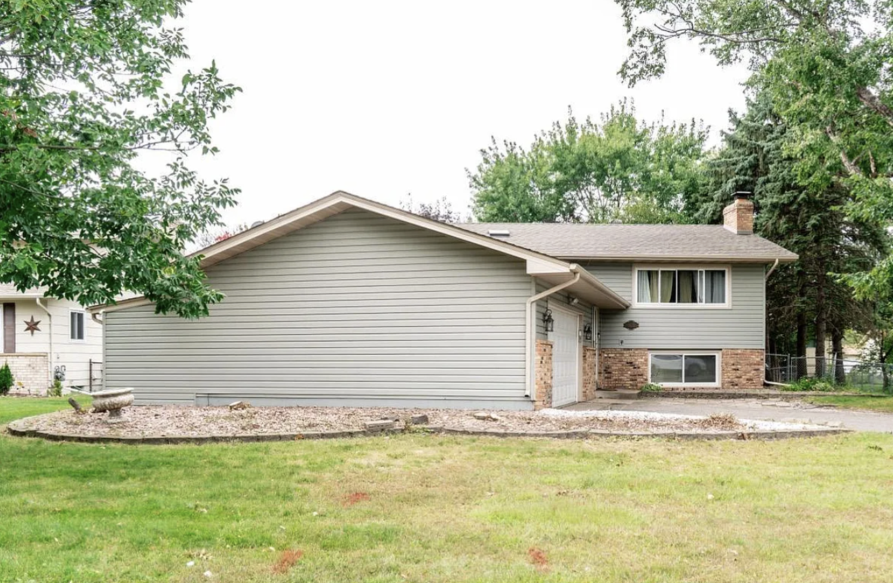 Property thumbnail image