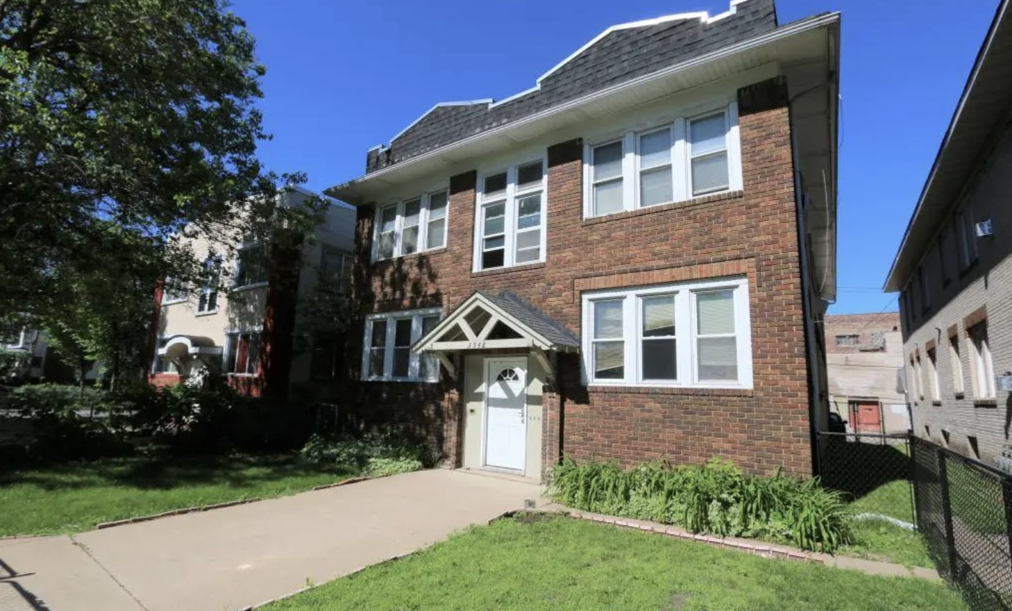 Property thumbnail image